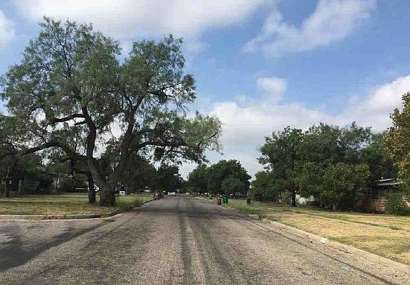 5th image of 2427 Abilene St