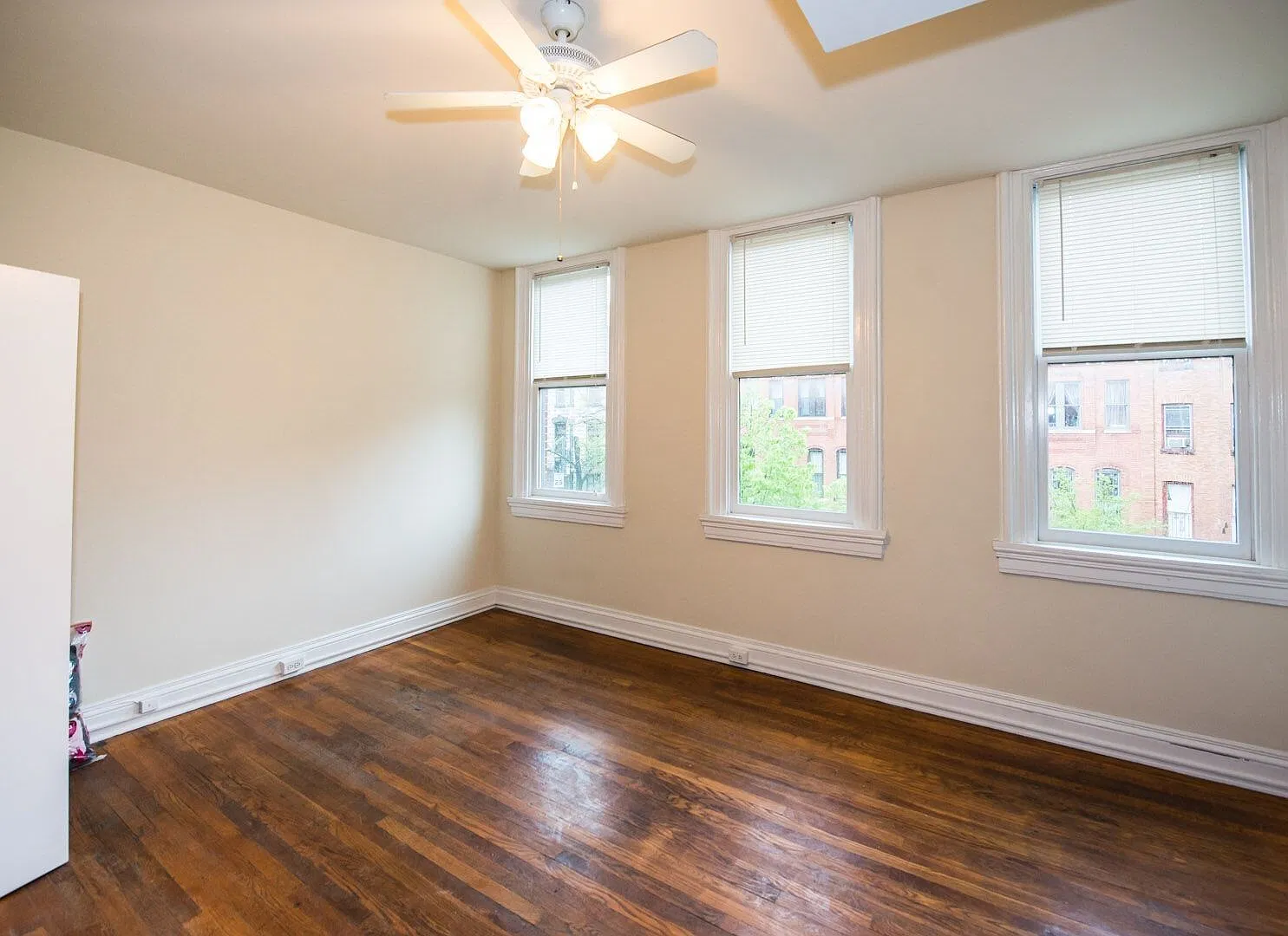 1706 Bolton St — Photo 4