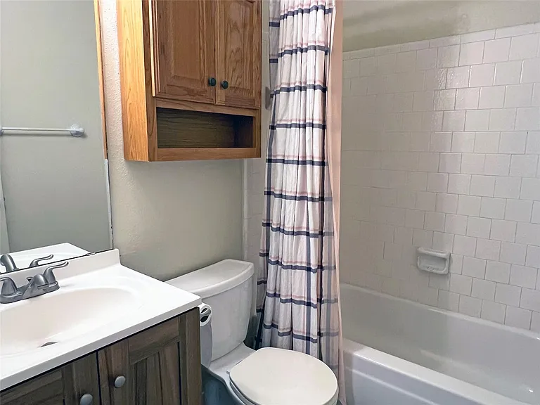 2910 Grants Lake Blvd #704 — Photo 15