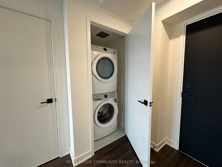 609 Sherbourne St #4405 — Photo 16