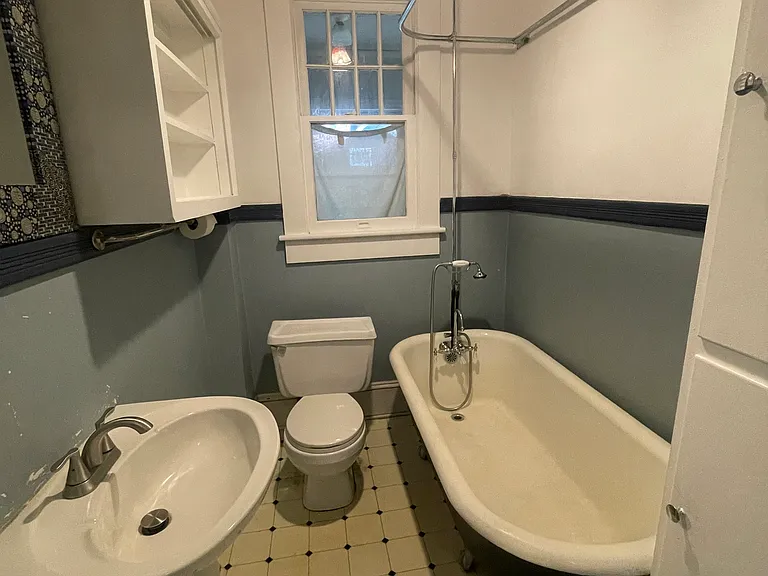 712 Laurel St — Photo 9