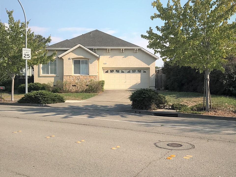 1st image of 1816 Sandstone Dr