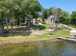 484 W Mohawk Dr, Malvern, OH 44644