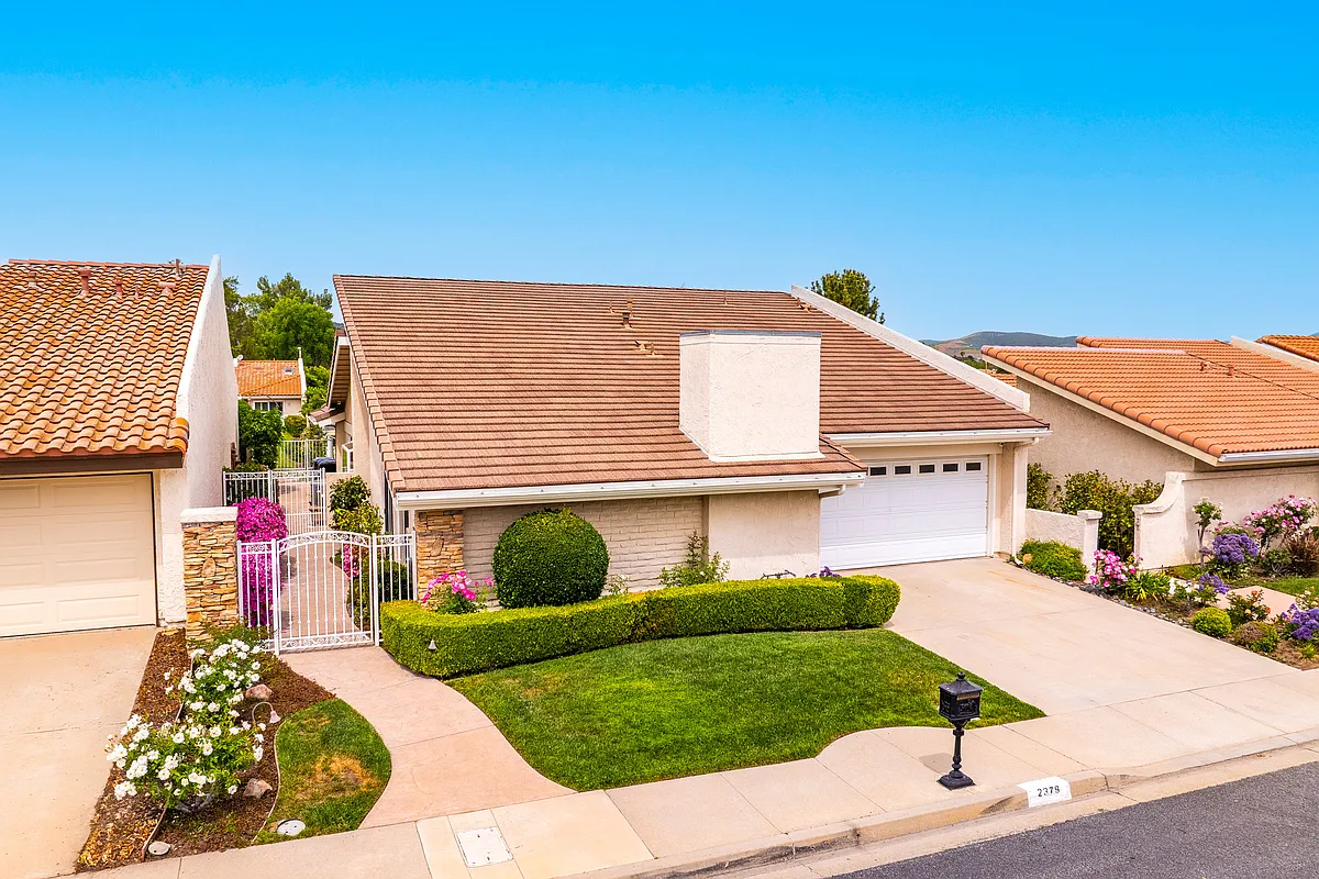 Building Photo - 2379 Leeward Cir