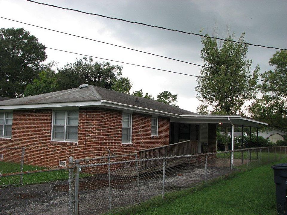 1st image of 1527 Waterhouse St