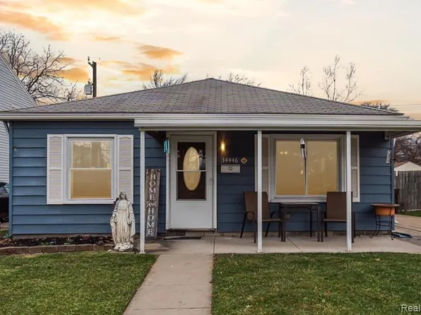 34446 Stellwagen St, Wayne, MI 48184