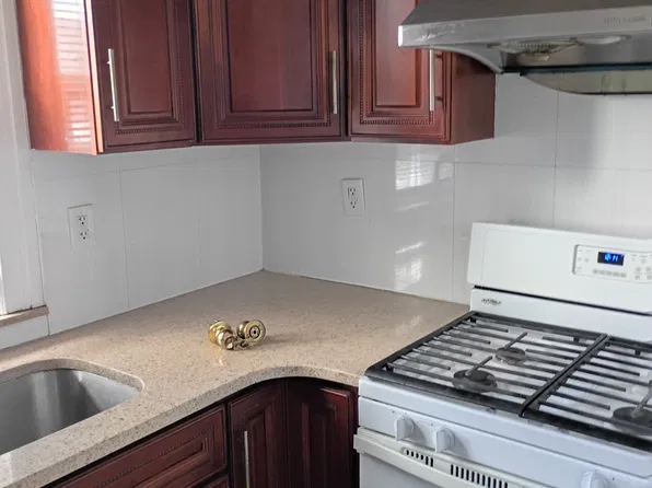 (undisclosed Address), East Elmhurst, NY 11369