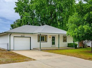 323 S Sunnyside Rd, Haysville, KS 67060