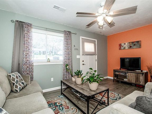 2nd image of 269 Mountview Dr