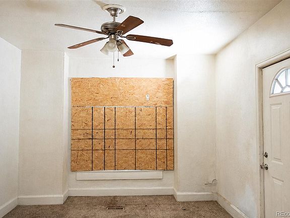 4th image of 624 W Corona Avenue