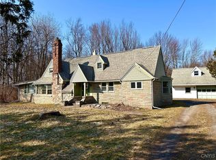 6865 Kirkville Rd, East Syracuse, NY 13057