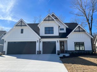 8203 Blackrock Dr #55, Ooltewah, TN 37363