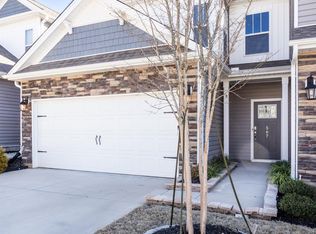 567 Yellow Fox Rd, Greer, SC 29650