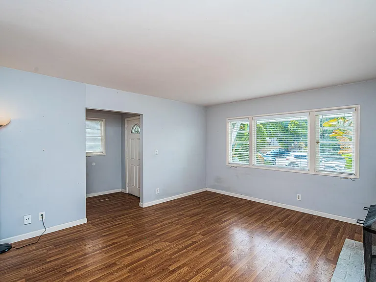 7345 Fay Ave — Photo 17