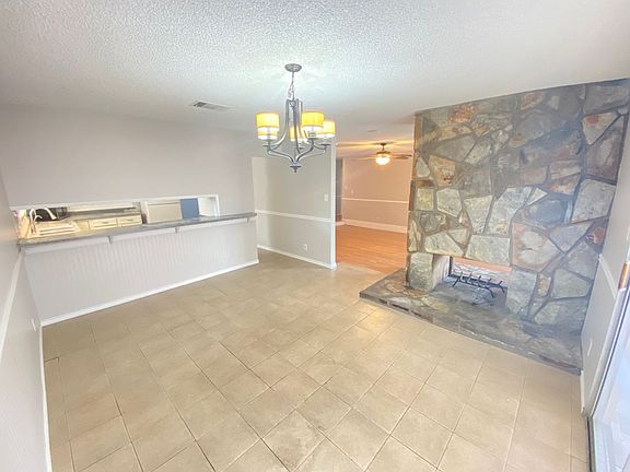 5th image of 4383 El Cholo Way