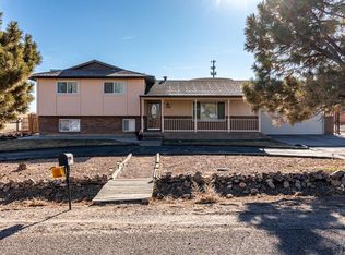 1720 Los Maderos Dr, Pueblo, CO 81006