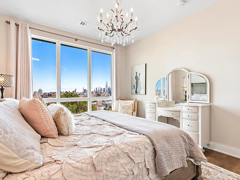 502 Palisade Ave #Penthouse 601 — Photo 11
