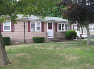 19 Sheridan St, Johnston, RI 02919