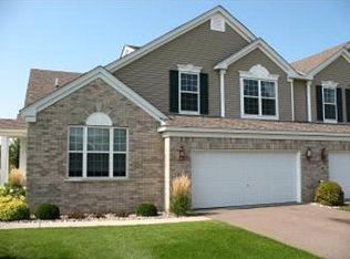 3970 Darling Dr, Woodbury, MN 55125