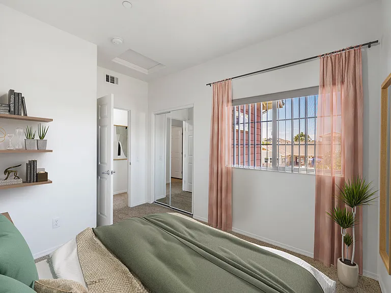 Siena Apartments — Photo 6