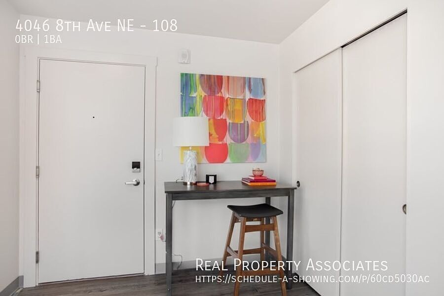 1st image of 4046 8th Ave NE #108