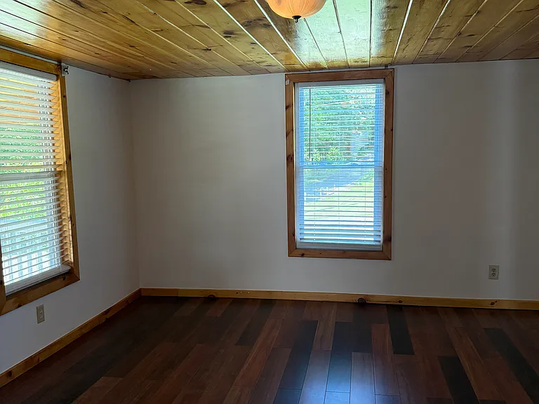 402 Myers Rd — Photo 5