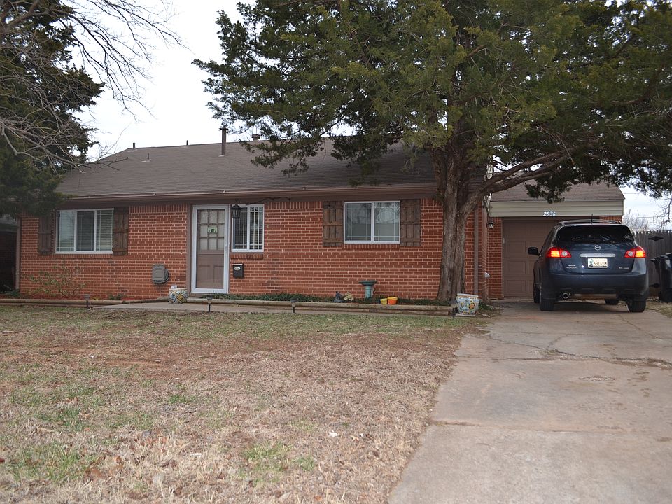 1st image of 2536 Huntleigh Dr