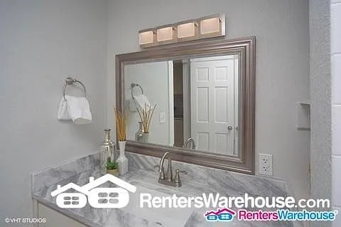 4142 Chase St — Photo 4