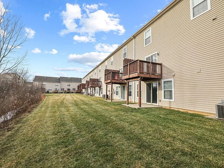 6447 Walnut Fork Dr — Photo 58