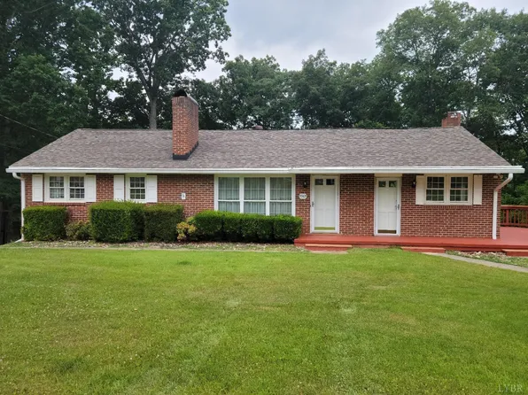 3905 Moorman Dr, Lynchburg, VA 24501