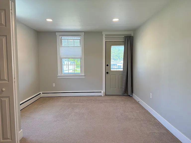147 Manheim St. — Photo 15