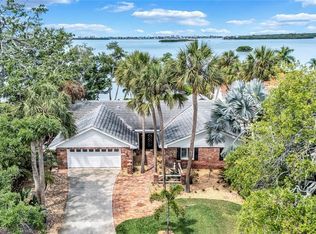 2612 Keystone Ct N, Saint Petersburg, FL 33710