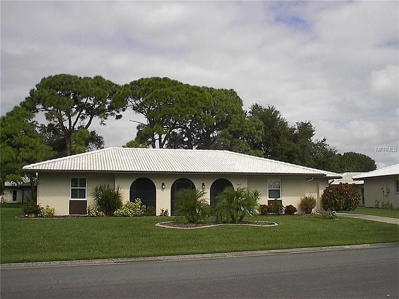 1st image of 646 Signorelli Dr #646