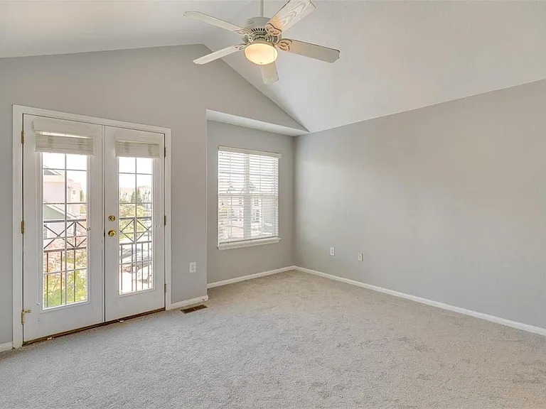 1477 S Dayton Ct — Photo 4