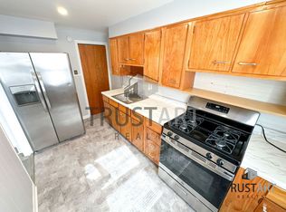 5335 Cottage St, Philadelphia, PA 19124