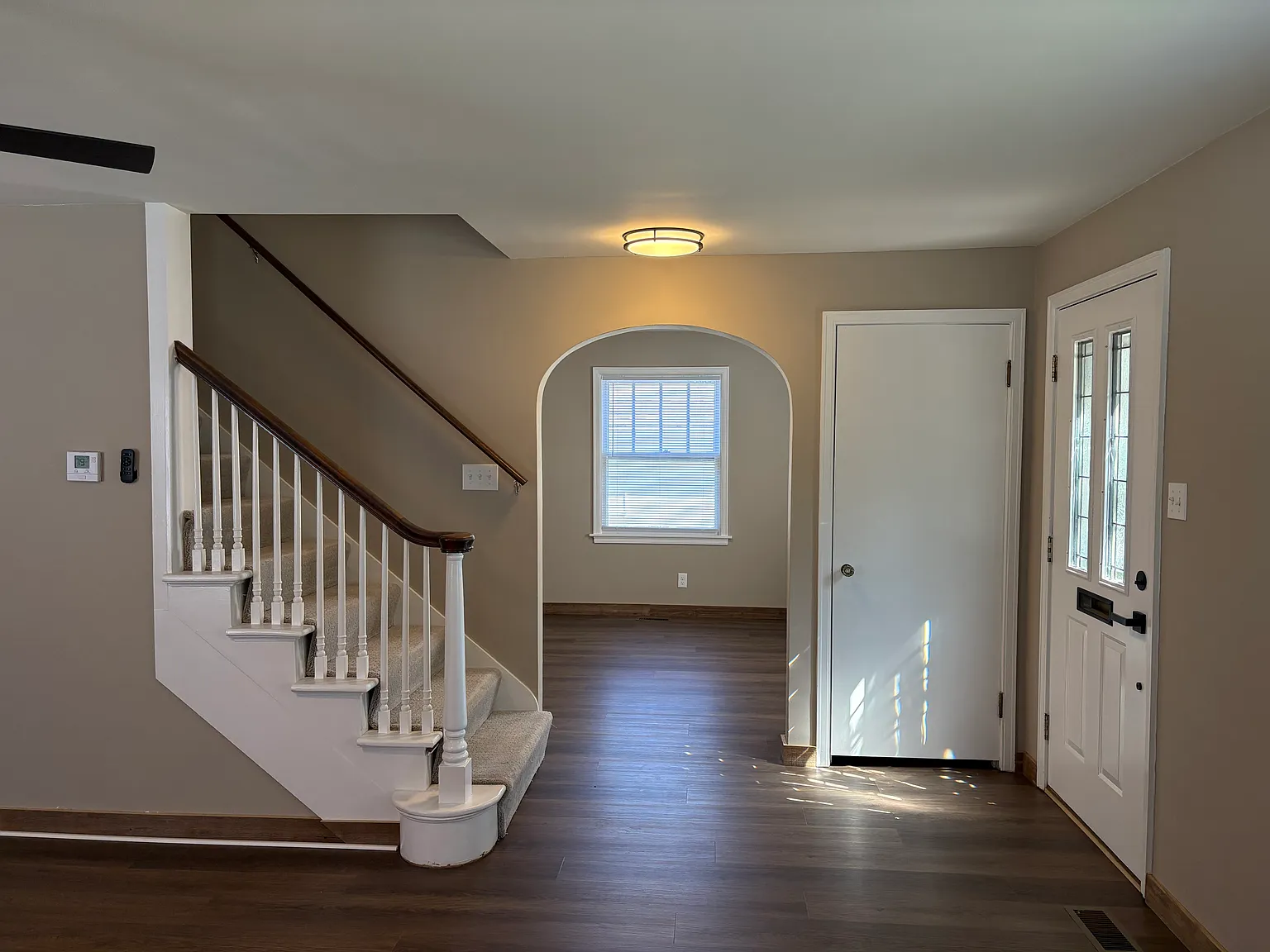 3 bed, 1500 sqft, $2,000 — Photo 3