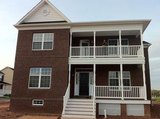 2010 Milford Ln, Harleysville, PA 19438