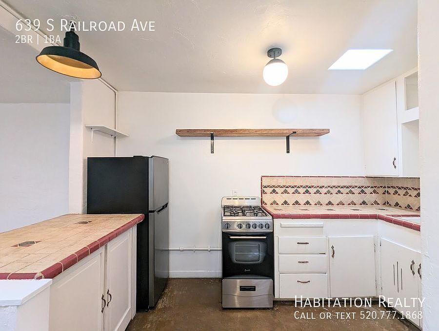 1st image of 639 S Railroad Ave