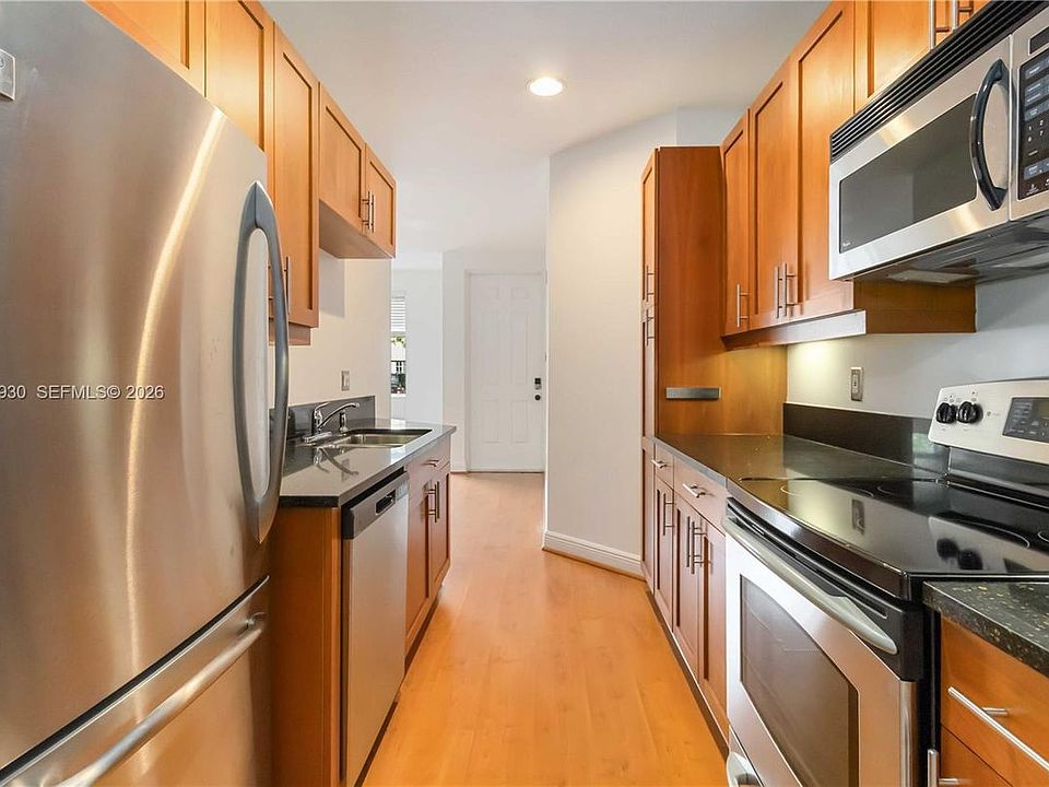 1st image of 357 Olssen Ave
