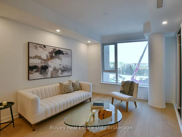 31 Huron St #227 — Photo 17