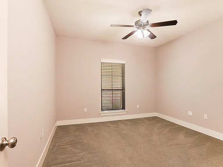 12424 Grand Villa Ct — Photo 15