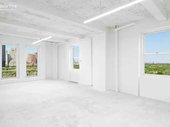 781 5th Avenue 18FL image 3 of 17