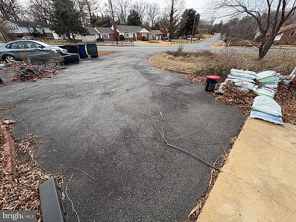 4th image of 5535 Dawes Ave