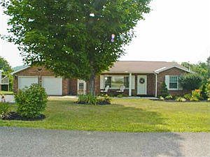 1st image of 231 Hillcrest Dr