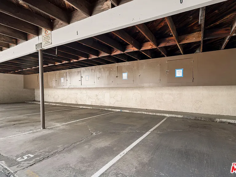 932 Wilcox Ave #4 — Photo 23
