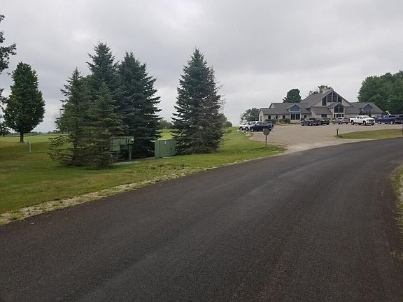 5th image of Questview Dr