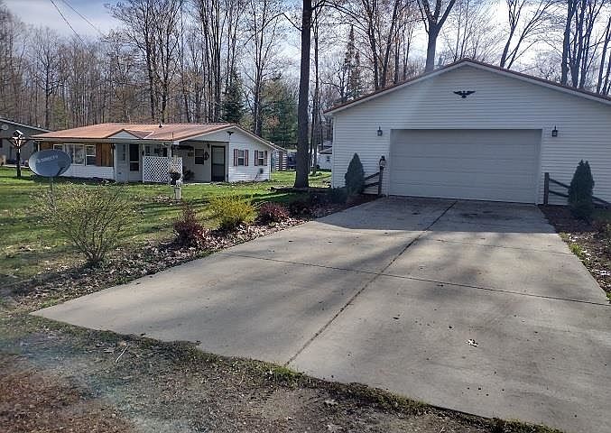 1st image of 5408 Deerwood Dr