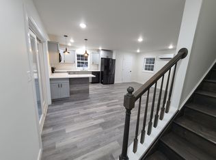 160 Church Ave APT B, Ephrata, PA 17522