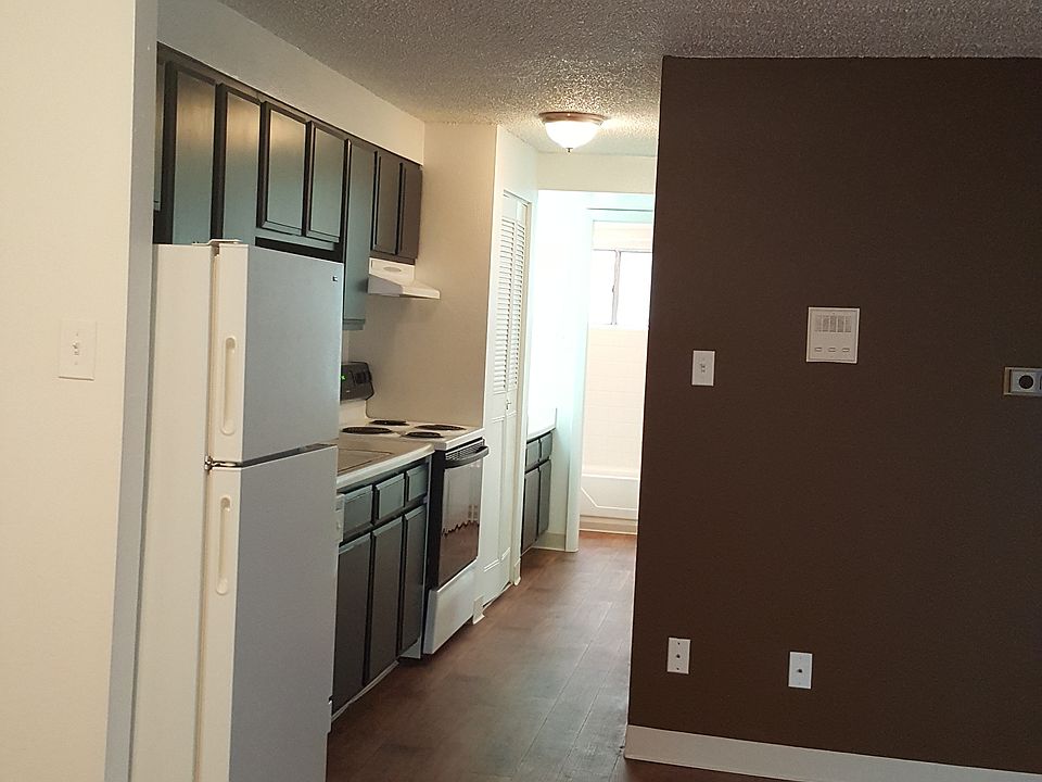 2nd image of 1140 Colorado Blvd APT 308