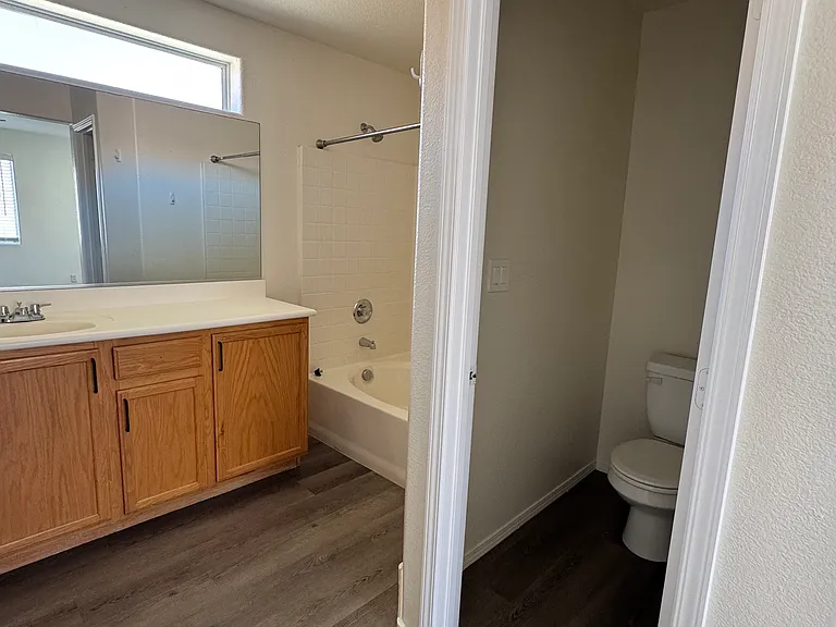 3825 Bayamon St — Photo 15